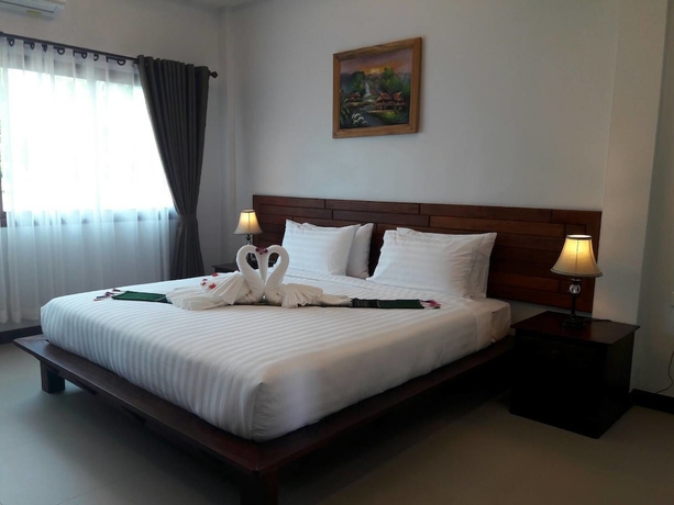 Imagen de la habitación del Hotel Nan Green Lake View Resort. Foto 7