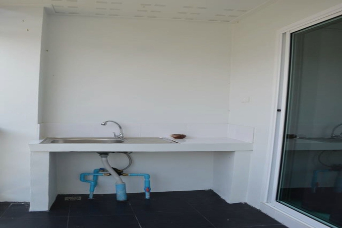 Imagen de los exteriores del Hotel Nan Treasure. Foto 12