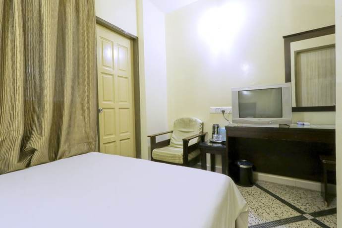 Imagen de la habitación del Hotel Nan Yeang Hotel. Foto 5