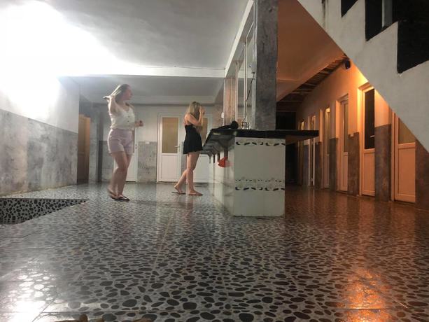 Imagen de los interiores del Hotel Nana Backpacker Hostel, Vang Vieng. Foto 14