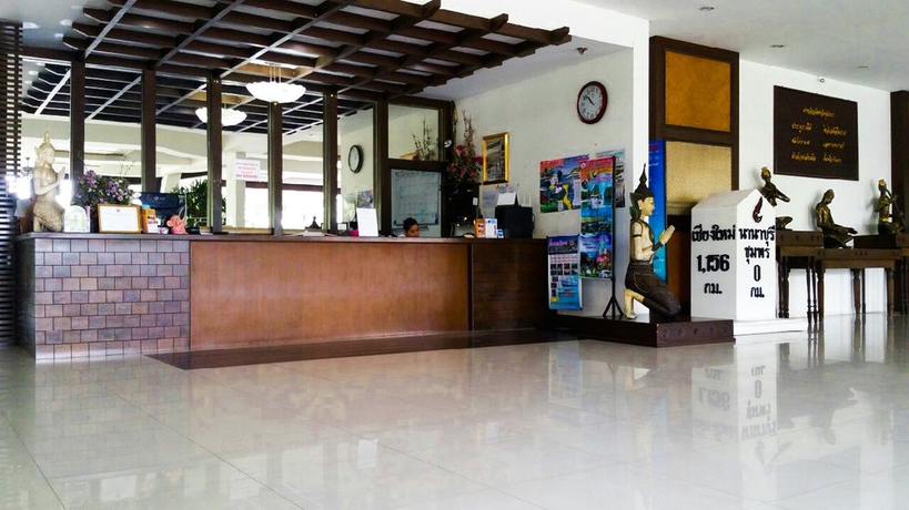 Imagen de los interiores del Hotel Nana Buri. Foto 8