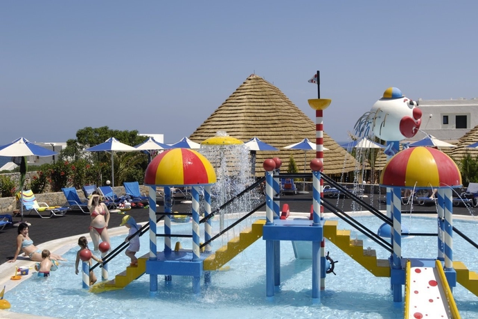 Imagen general del Hotel Nana Golden Beach. Foto 4