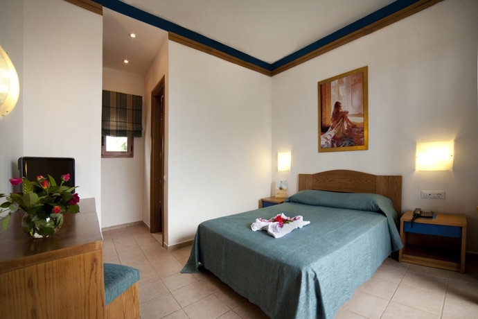 Imagen general del Hotel Nana Golden Beach. Foto 7