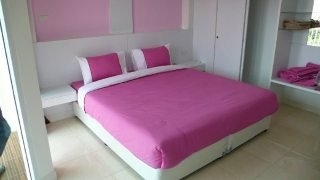 Imagen de la habitación del Hotel Nanachart Bangsaen. Foto 7