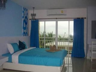 Imagen de la habitación del Hotel Nanachart Bangsaen. Foto 14
