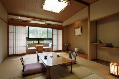 Imagen de la habitación del Hotel Nanaeyae. Foto 6