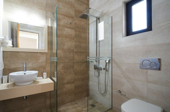 Imagen general del Hotel Nanakis Beach Apartments. Foto 6