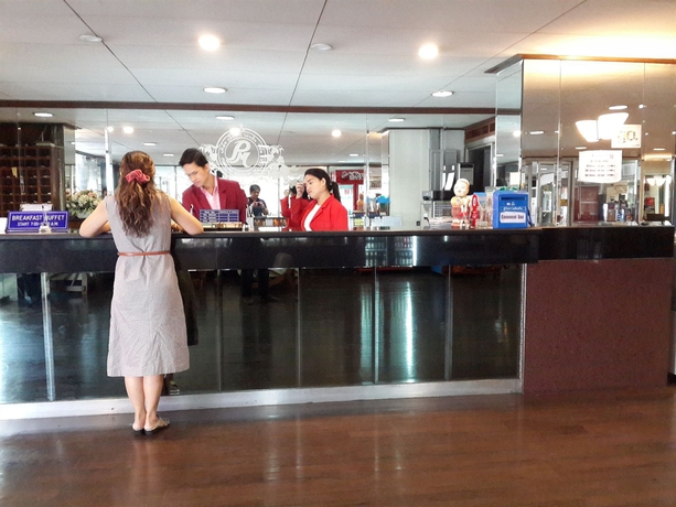 Imagen de los interiores del Hotel Nanatai Suites. Foto 4