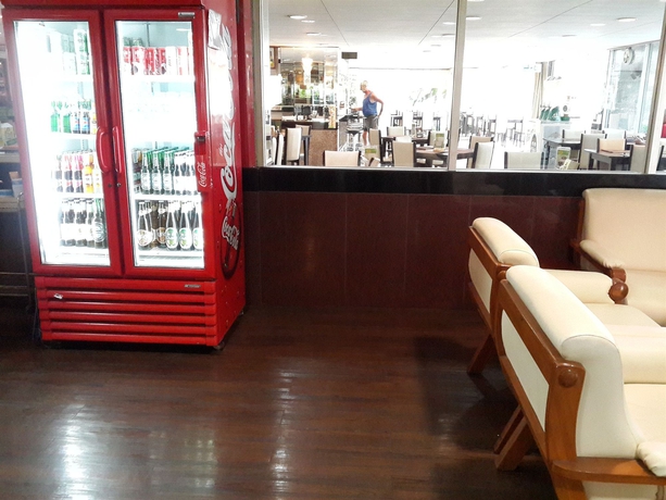 Imagen de los interiores del Hotel Nanatai Suites. Foto 6