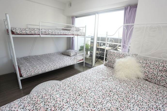Imagen general del Hotel Nanba East Designer Studio Room. Foto 9