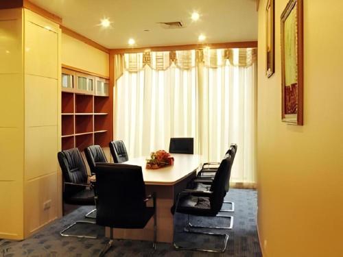 Imagen general del Hotel Nanchang Galactic Peace International. Foto 18