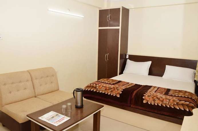Imagen de la habitación del Hotel Nand Residency. Foto 13
