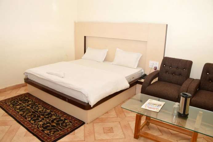 Imagen de la habitación del Hotel Nand Residency. Foto 14