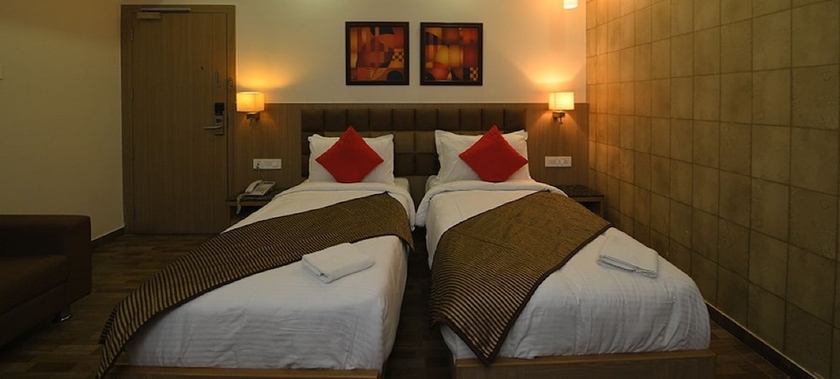 Imagen de la habitación del Hotel Nanda Comfort Inn. Foto 6