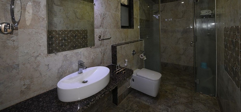 Imagen de la habitación del Hotel Nanda Comfort Inn. Foto 12