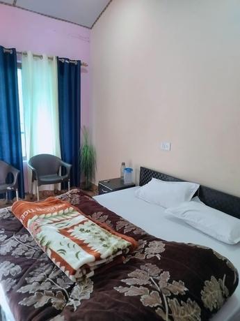 Imagen de la habitación del Hotel Nanda Devi Home Stay. Foto 9