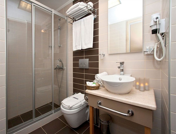 Imagen de la habitación del Hotel Nanda, Estambul. Foto 13