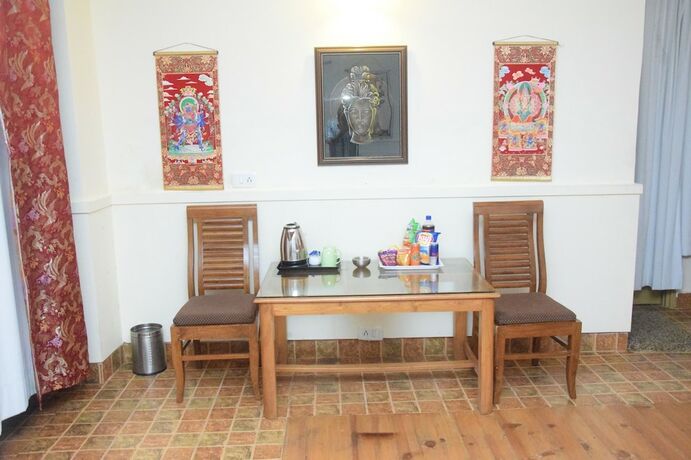 Imagen de la habitación del Hotel Nandini Residency, Kangra. Foto 13