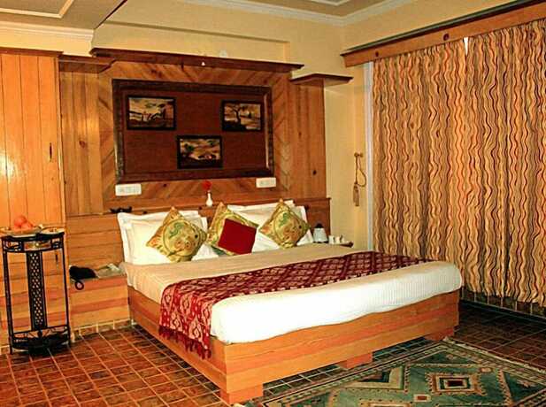 Imagen general del Hotel Nandini Residency, Kangra. Foto 8