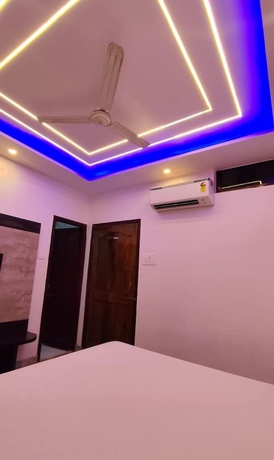 Imagen de la habitación del Hotel Nandini, Varanasi. Foto 7