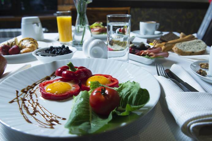 Imagen del bar/restaurante del Hotel Nane. Foto 5