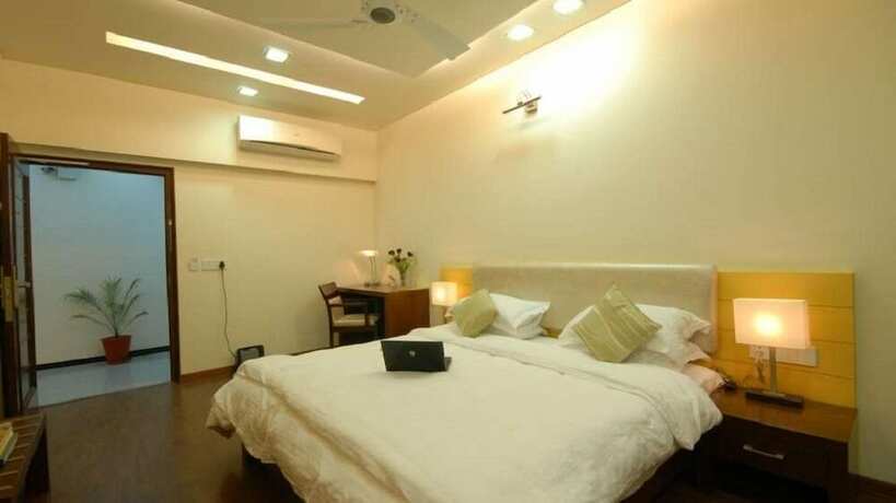 Imagen de la habitación del Hotel Nangi\'s Pride. Foto 16