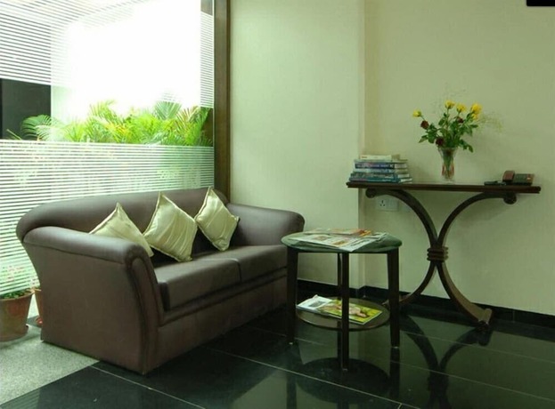 Imagen general del Hotel Nangi\'s Pride. Foto 1