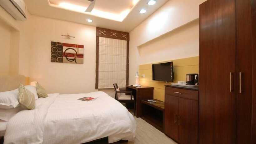 Imagen de la habitación del Hotel Nangi\'s Pride. Foto 19