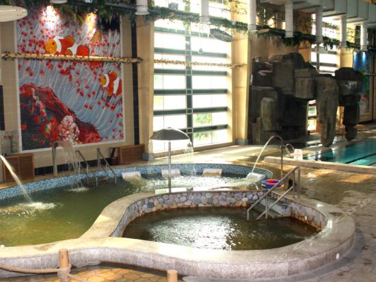 Imagen general del Hotel Nangong Spring Season. Foto 3