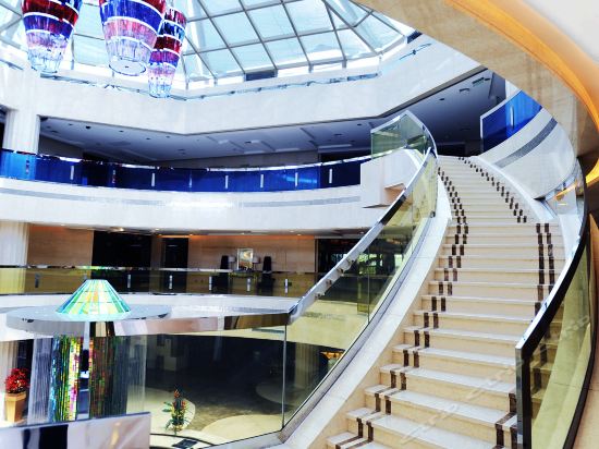 Imagen general del Hotel Nangong Spring Season. Foto 6