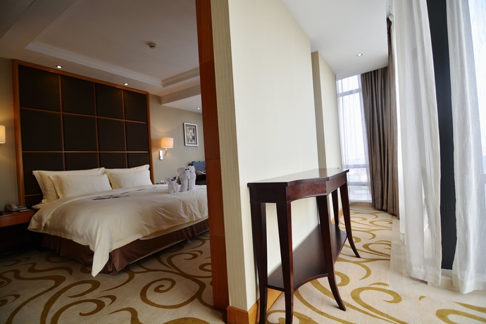 Imagen de la habitación del Hotel Nanhai Jiayi International. Foto 9