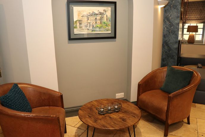 Imagen de los interiores del Hotel Nanhoron Arms. Foto 16