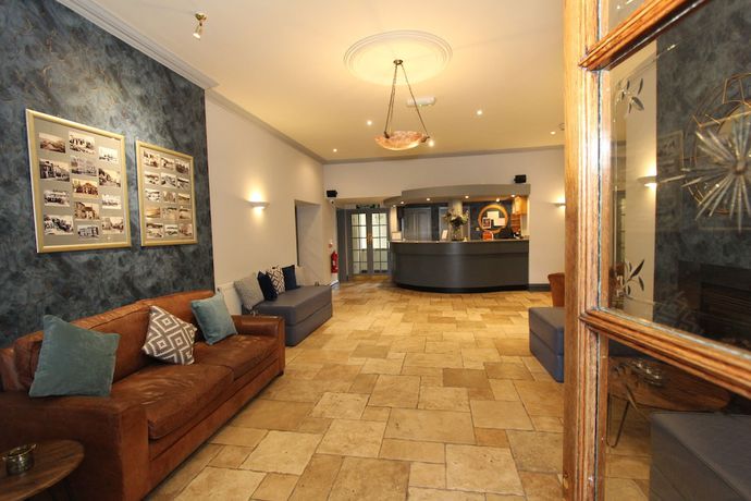 Imagen de los interiores del Hotel Nanhoron Arms. Foto 20