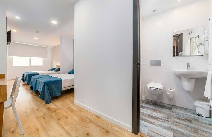 Imagen general del Hotel Nanit Hostel Valencia. Foto 2