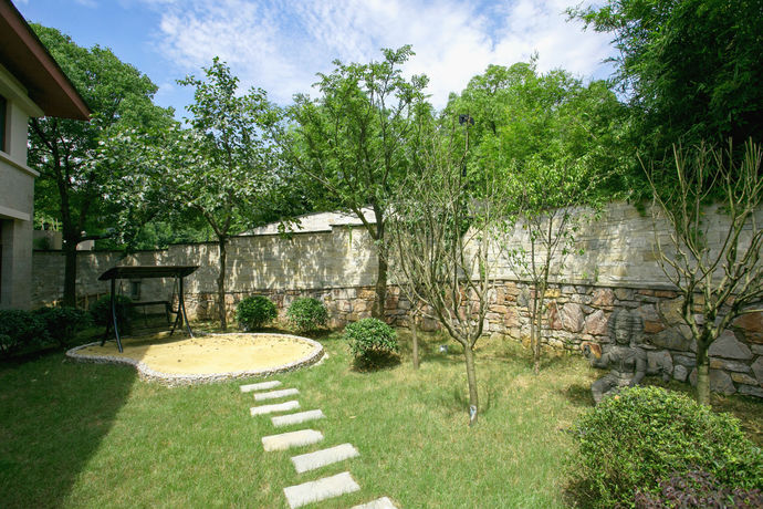 Imagen de los exteriores del Hotel Nanjing Baliyuanshu Vogue Hotspring. Foto 13