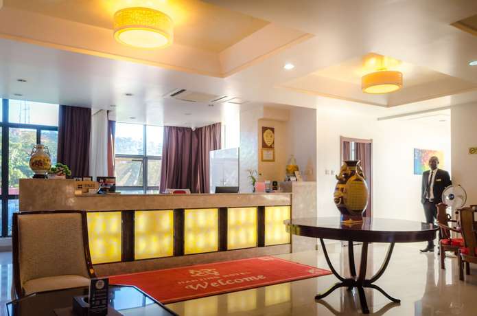 Imagen de los interiores del Hotel Nanjing. Foto 18