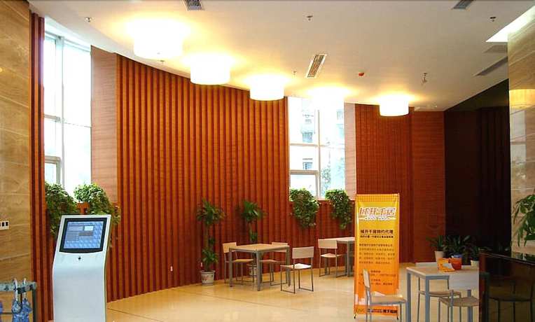 Imagen de los interiores del Hotel Nanjing Kaibin Apartment Xinjiekou. Foto 19