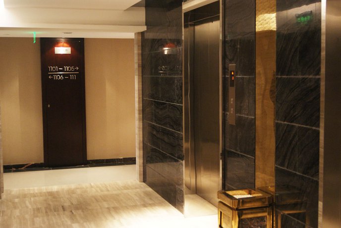 Imagen del bar/restaurante del Hotel Nanjing Kaibin Apartment Zhujianglu Muma. Foto 5