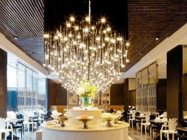 Imagen del bar/restaurante del Hotel Nanjing Lakehome Hotels and Resorts. Foto 5