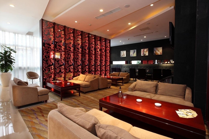 Imagen de los interiores del Hotel Nanjing New Century. Foto 18