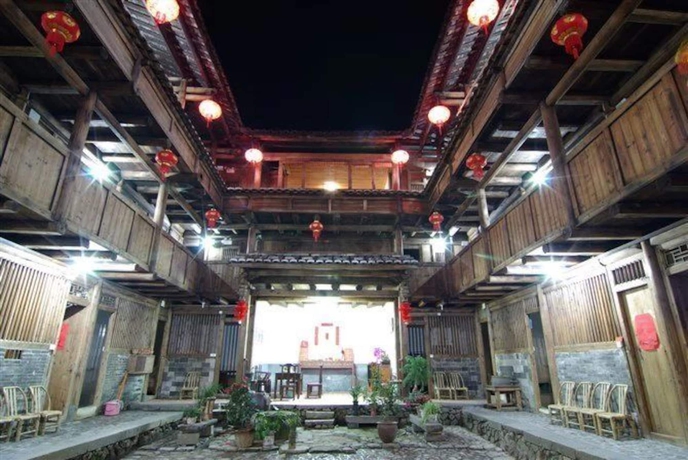 Imagen de los exteriores del Hotel Nanjing Tulou Qingdelou Inn. Foto 19