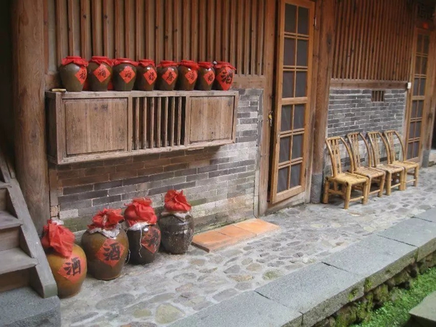 Imagen general del Hotel Nanjing Tulou Qingdelou Inn. Foto 4