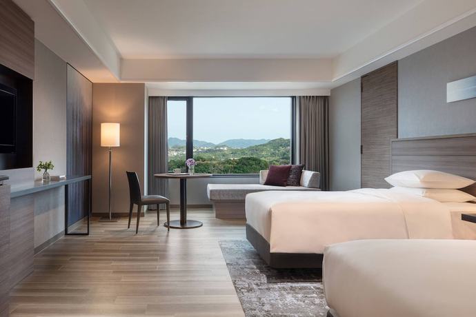 Imagen de la habitación del Hotel Nanki-shirahama Marriott. Foto 17