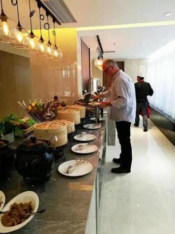 Imagen general del Hotel Nanning Champs Elysees. Foto 12