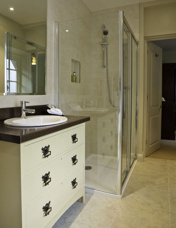 Imagen del bar/restaurante del Hotel Nanny Brow. Foto 3