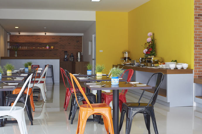 Imagen del bar/restaurante del Hotel Nano Place. Foto 10