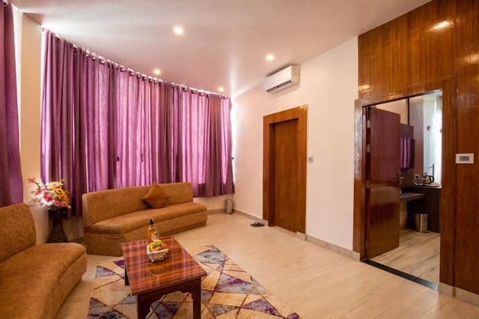 Imagen de la habitación del Hotel Nansc Lumbini. Foto 12