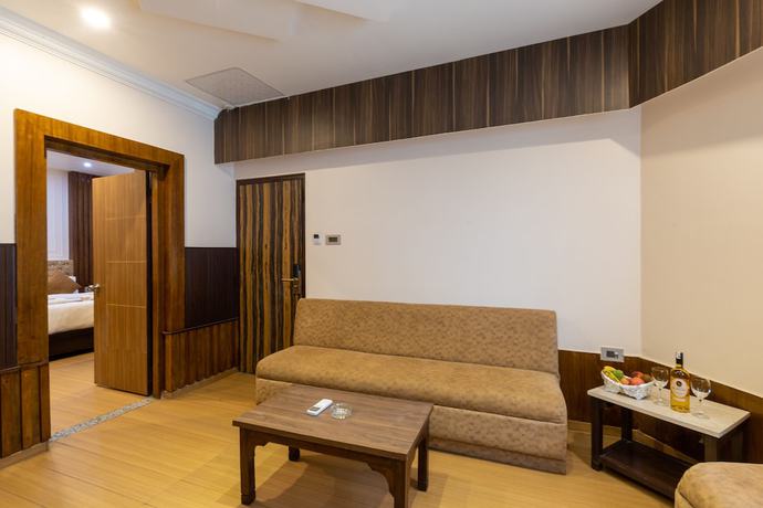 Imagen de la habitación del Hotel Nansc Lumbini. Foto 17