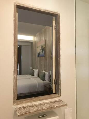 Imagen de la habitación del Hotel Nansripanna Resort. Foto 13