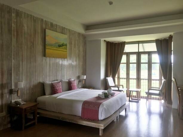 Imagen de la habitación del Hotel Nansripanna Resort. Foto 19